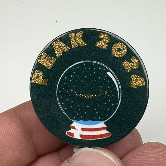 Badge Holder Retractable Peak 2024 Snow Globe Amazon Warehouse New! Keychain - Picture 2 of 3